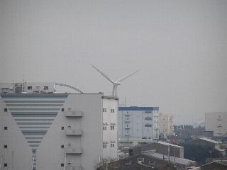 新木場駅から見える風車